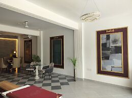 Saffron Inn