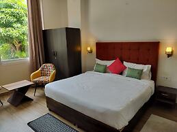 Saffron Inn
