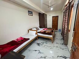 Goroomgo Royal Sainik mando