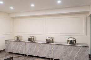 Saavi Hotel Sector- 45