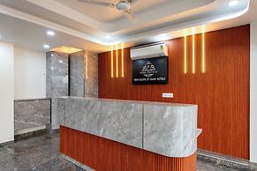 Saavi Hotel Sector- 45