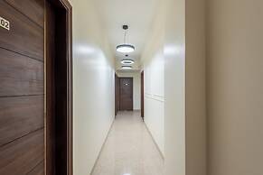 Saavi Hotel Sector- 45