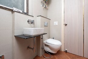 Saavi Hotel Sector- 45