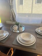 Seaside Escape - Cayton Bay Cabin