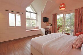 Mountain Mama Resorts