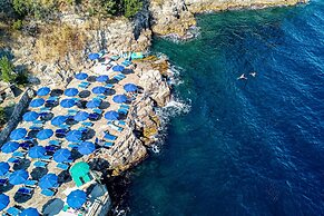 Hostel & Glamping Santa Fortunata