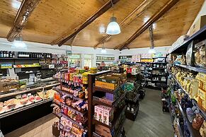 Hostel & Glamping Santa Fortunata