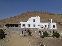 Villa With Panoramic sea Views