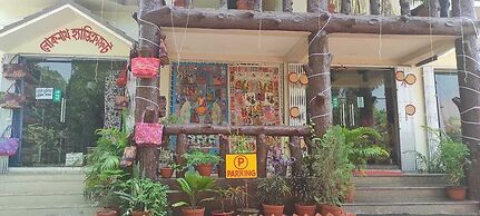 Dui Kanya Henshel Ghar