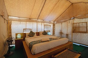 Desert Fortune Resort