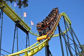 Csa Hotel Beach & Park