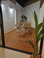 Apartamentos lleo san rius