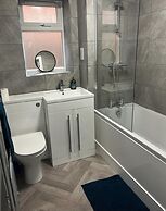 Tranquil New Nottingham Apartment