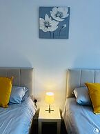 Chic Newly Built Apartment - Nottingham