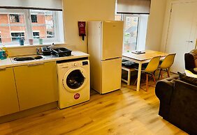 Chic Newly Built Apartment - Nottingham