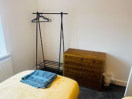 Chic Newly Built Apartment - Nottingham