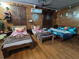 Jakhira Heritage Village Home Stay