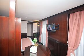 YOU Cairo Nile View Hotel