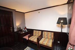 YOU Cairo Nile View Hotel