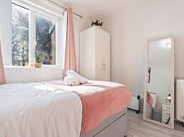 The Highway Hideaway