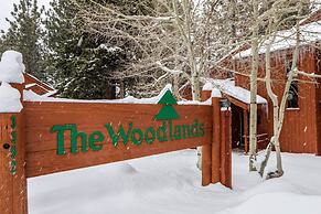 Woodlands #40 3 Bedroom Condo