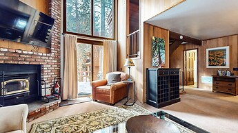 Woodlands #40 3 Bedroom Condo