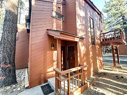 Woodlands #40 3 Bedroom Condo