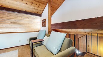 Woodlands #40 3 Bedroom Condo