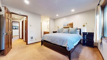 Woodlands #40 3 Bedroom Condo