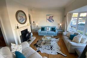 Marinaseaview-4br-8guests-freeparking-petsfriendly