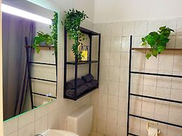 Business & Tourist Apartment mit Balkon