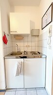 Business & Tourist Apartment mit Balkon