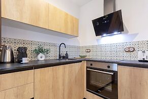 Genteel Home Horno Marina