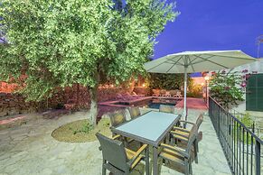 Ca N Abrines in Lloseta