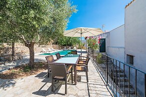 Ca N Abrines in Lloseta