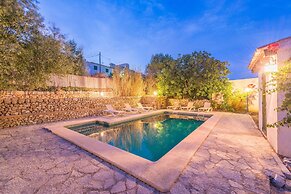 Ca N Abrines in Lloseta