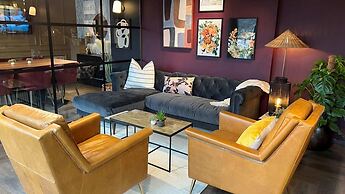 Student Only The Depot