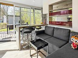 6 Person Holiday Park Home in Hesselager