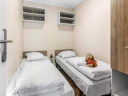 6 Person Holiday Park Home in Hesselager