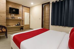 Hotel Good Luck by JMD Group
