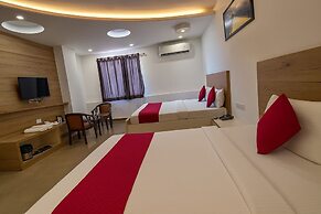 Hotel Good Luck by JMD Group