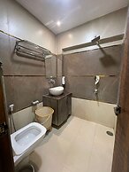 Monga Dreams 120 Mtrs from Golden Temple