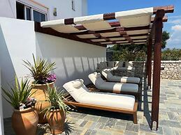 Kbel sea View Villa, Private Pool, Sleeps8, Garden