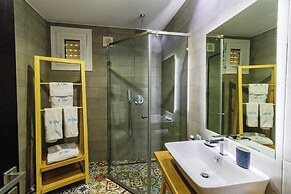 Kbel sea View Villa, Private Pool, Sleeps8, Garden