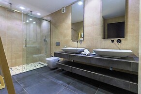 Kbel sea View Villa, Private Pool, Sleeps8, Garden