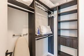 Condo with City Views in Downtown Miami