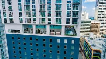 Condo with City Views in Downtown Miami