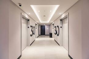 Condo with City Views in Downtown Miami