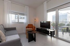 Phaedrus Living Mini Art House Kahlo