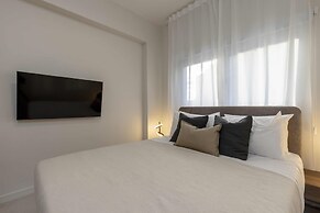 Phaedrus Living Mini Art House Kahlo